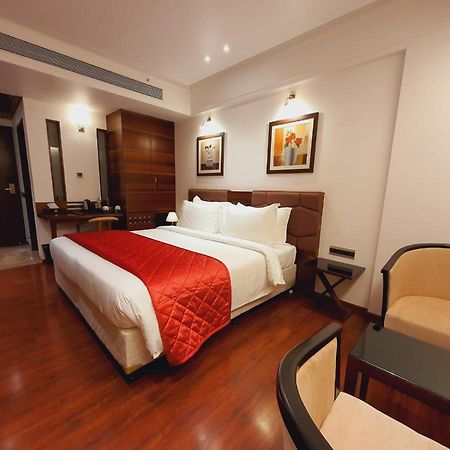 Hotel Mbc Citadel Nashik Dış mekan fotoğraf