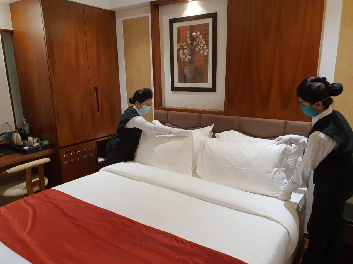 Hotel Mbc Citadel Nashik Dış mekan fotoğraf