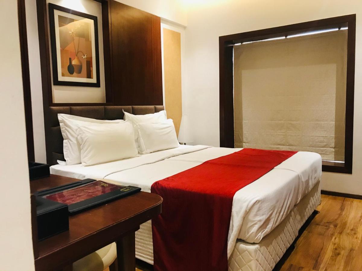 Hotel Mbc Citadel Nashik Dış mekan fotoğraf