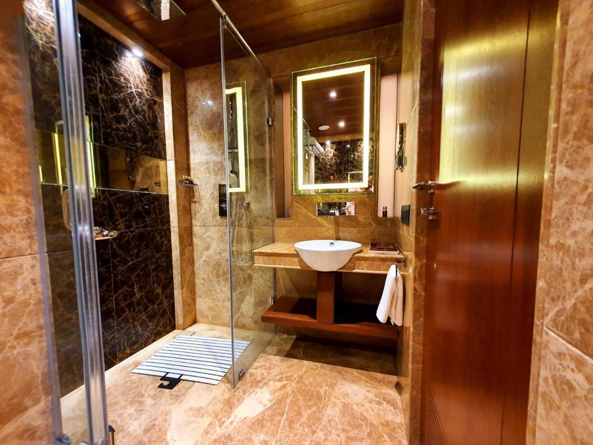 Hotel Mbc Citadel Nashik Dış mekan fotoğraf