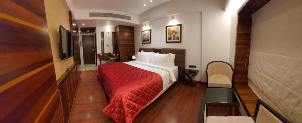 Hotel Mbc Citadel Nashik Dış mekan fotoğraf