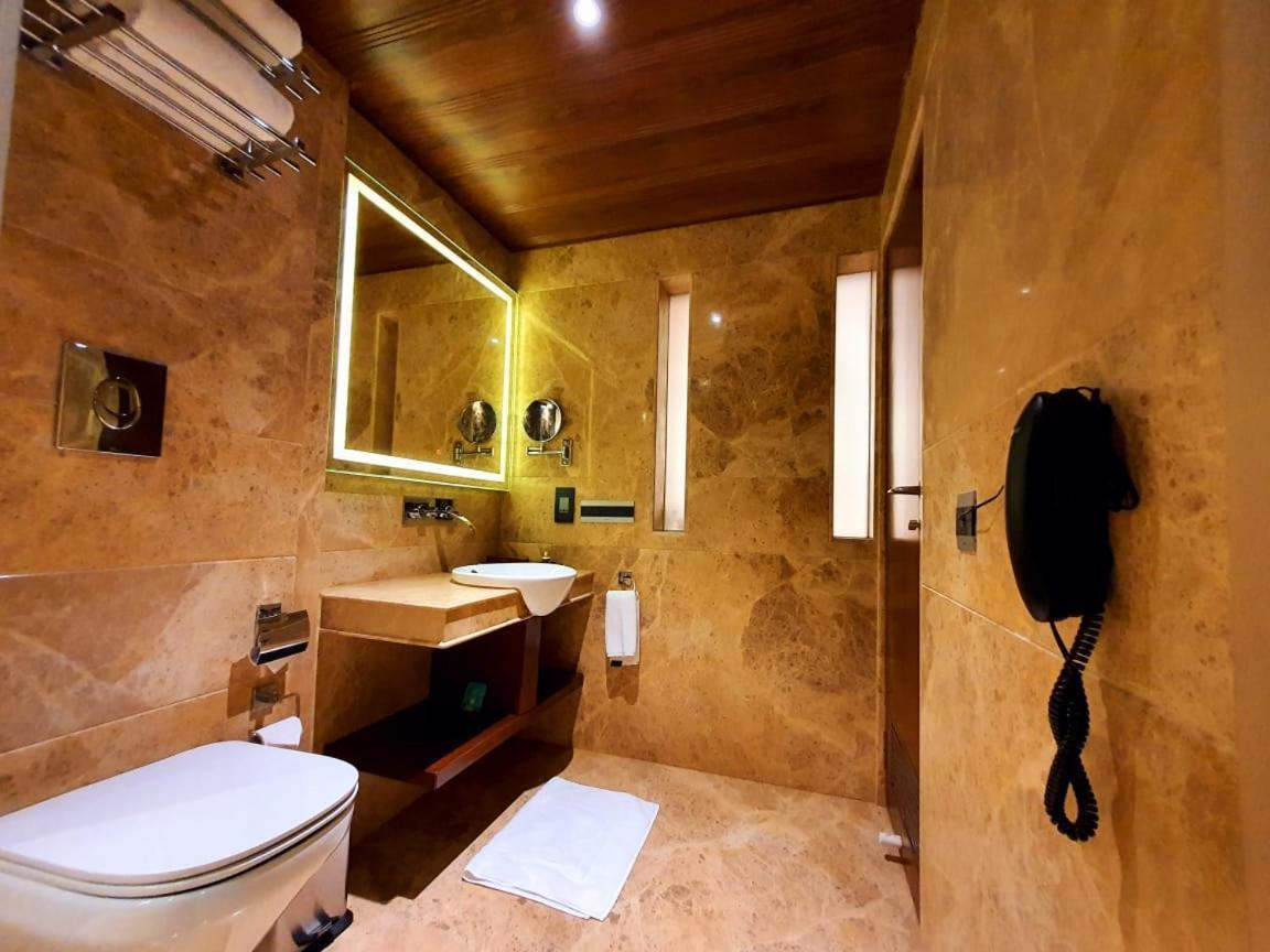 Hotel Mbc Citadel Nashik Dış mekan fotoğraf