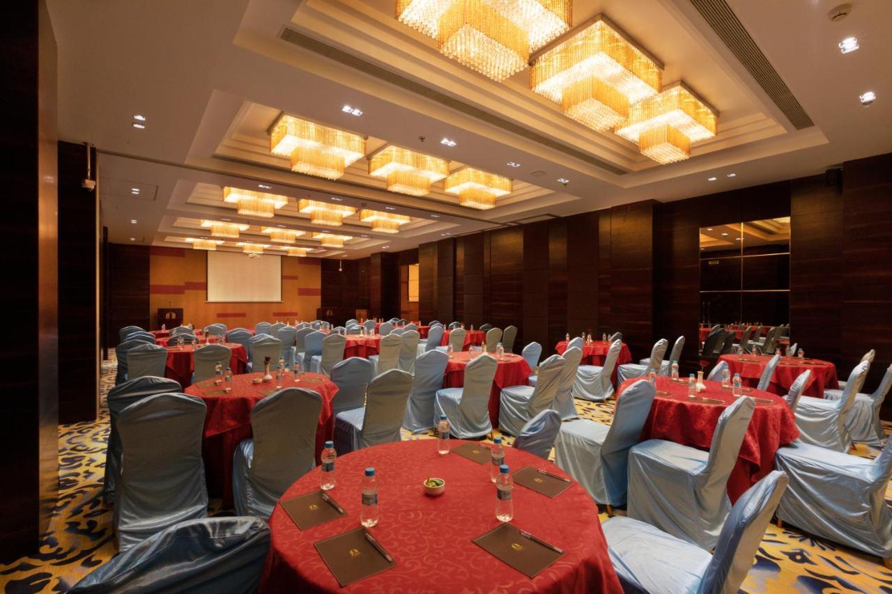 Hotel Mbc Citadel Nashik Dış mekan fotoğraf