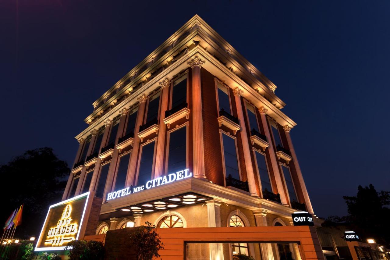 Hotel Mbc Citadel Nashik Dış mekan fotoğraf
